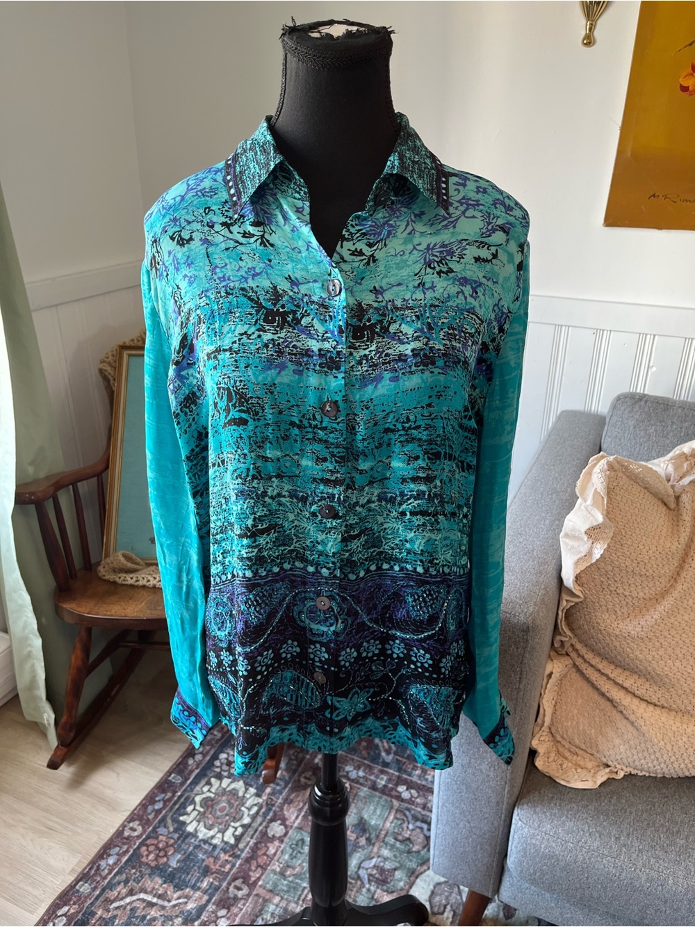 Women’s Y2K Vintage 100% Silk Beaded Turquoise Patterned Button-Up Shirt M